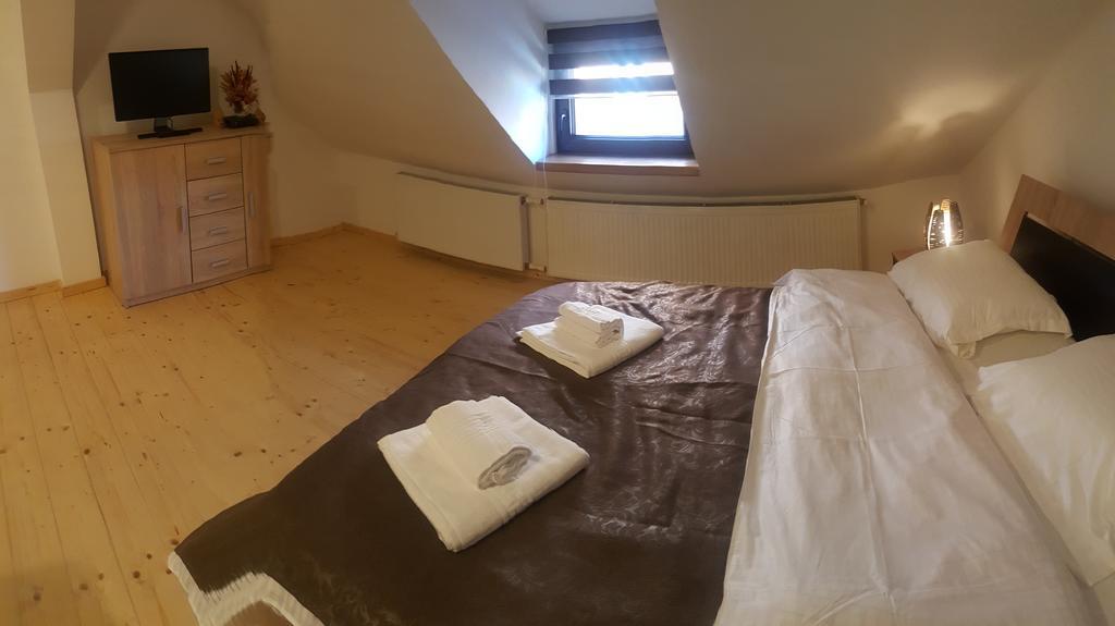 Apartament Romanita Сібіу Екстер'єр фото