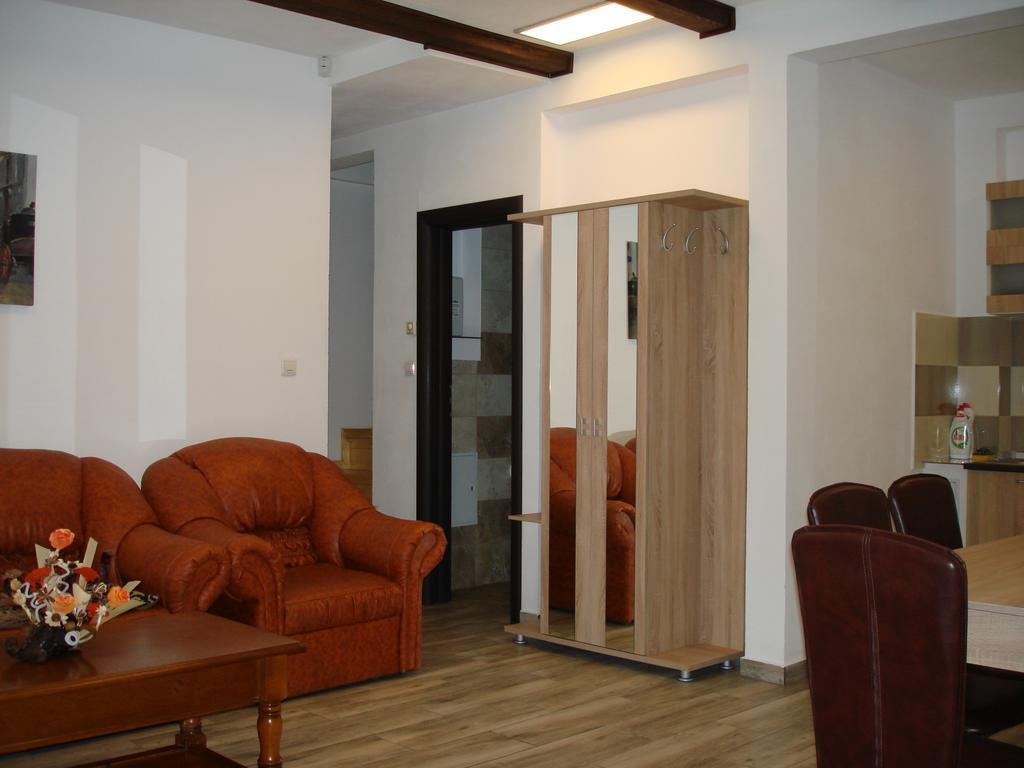 Apartament Romanita Сібіу Екстер'єр фото