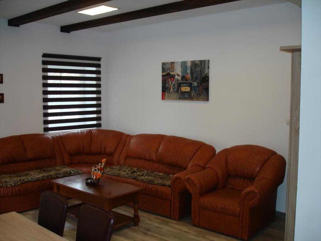 Apartament Romanita Сібіу Екстер'єр фото